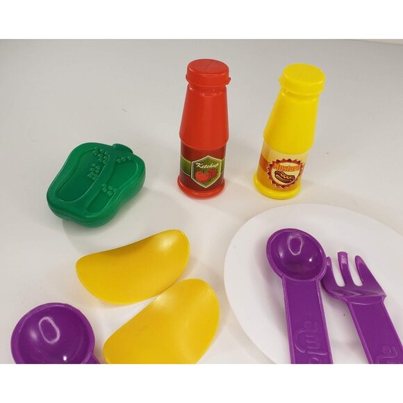 Amloid Pretend Food Toy Kitchen Set Plate Fork & Spoon Ketchup Mustard Bottles - Picture 3 of 6